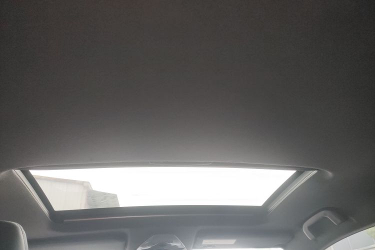 丰田C-HR 2020款 2.0L 豪华版局部细节22