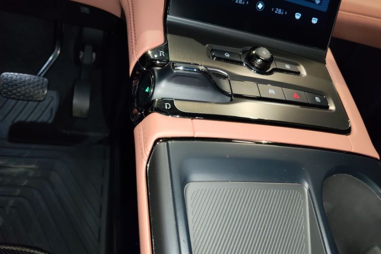 蔚来EC6 2022款 75kWh 运动版局部细节18