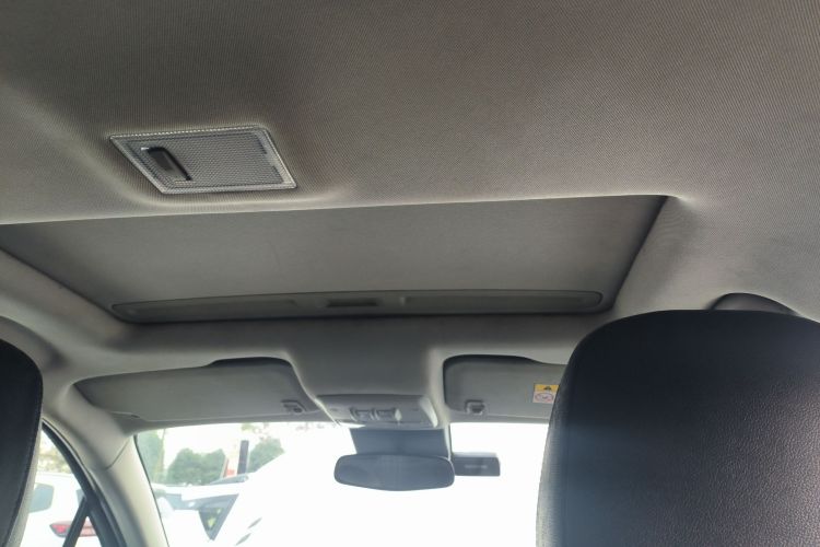 别克 昂科拉 2015款 1.4T 手动两驱都市进取型中控内饰22