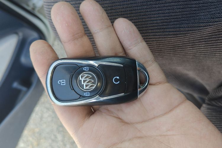 别克 微蓝6 2019款 互联智享型中控内饰11