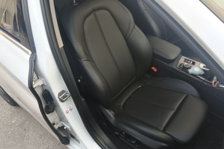 宝马1系 2018款 改款 118i 运动型局部细节41