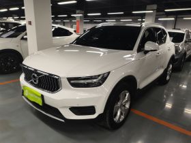 沃尔沃XC40 2020款 T3 智行时尚版