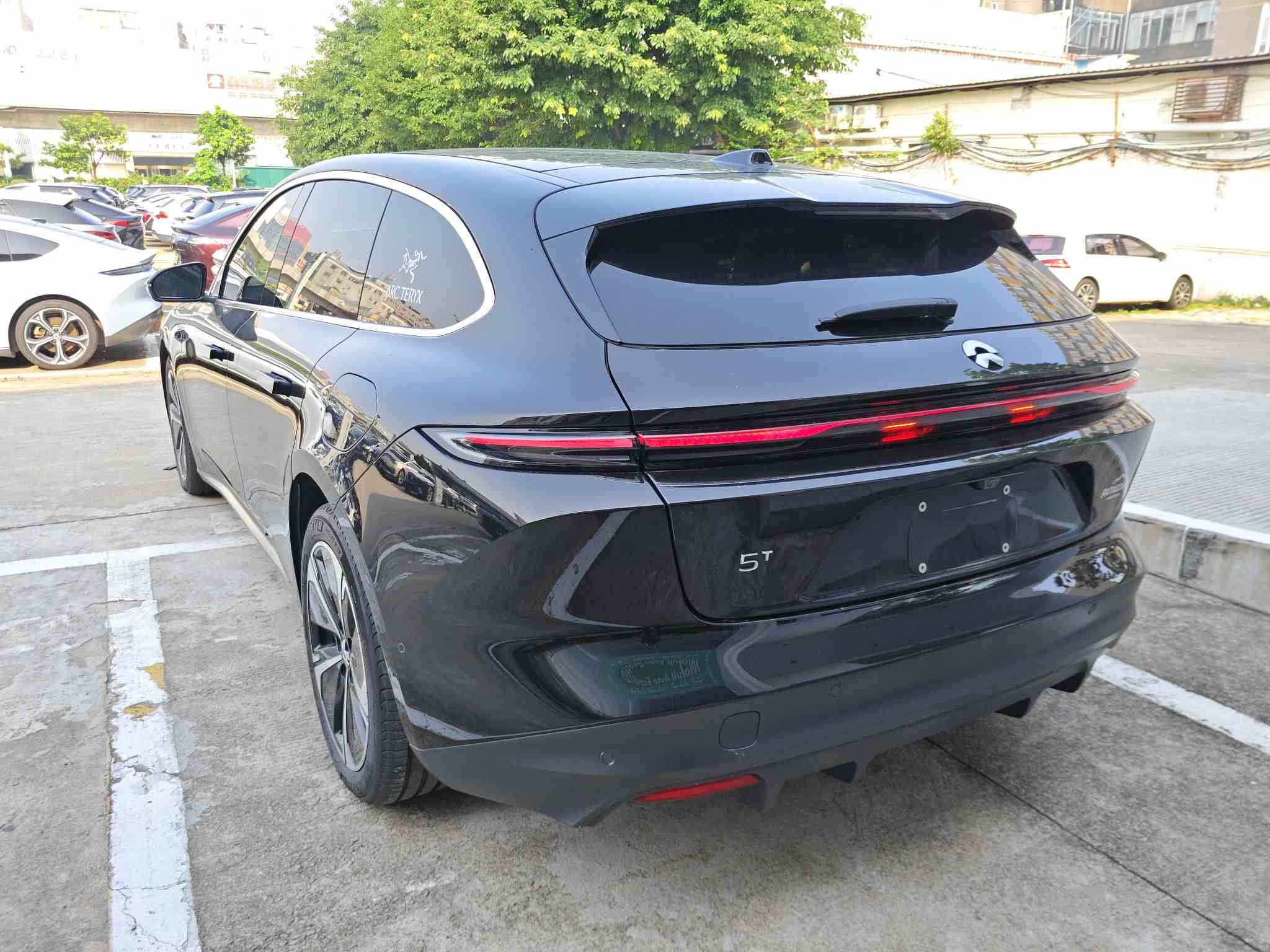 蔚来ET5T 2024款 75kWh Touring(3)