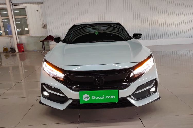 本田 思域 2021款 HATCHBACK 220TURBO CVT潮酷控车身外观2