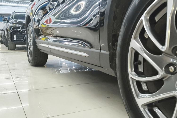 林肯 冒险家 2020款 2.0T 四驱尊雅版局部细节9001