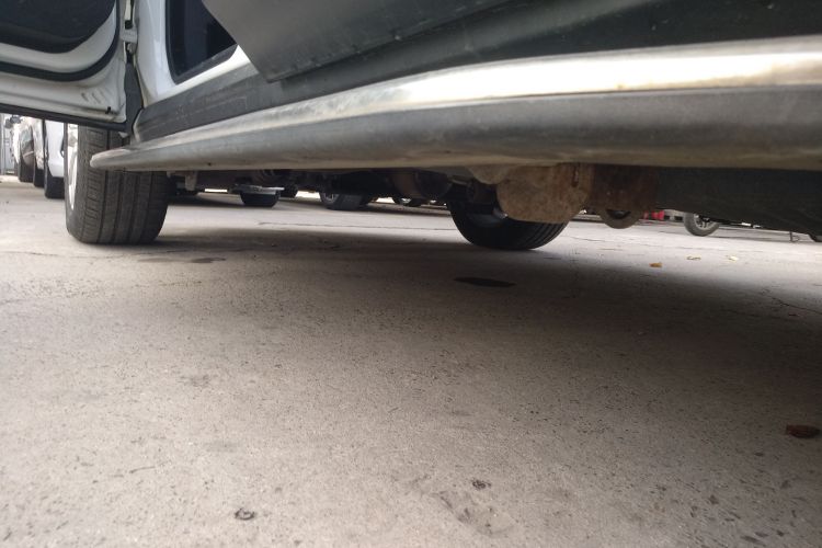 路虎 揽胜极光 2017款 2.0T SE 智耀版局部细节9002