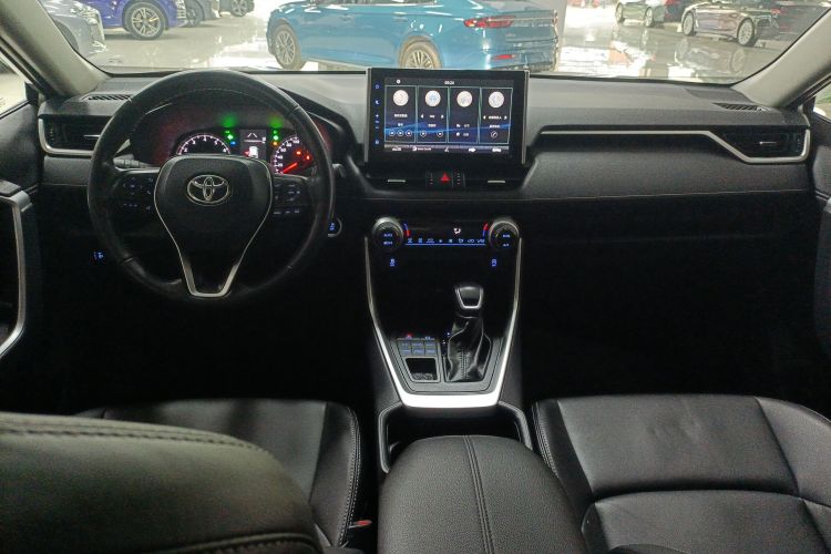 丰田 威兰达 2022款 2.0L CVT四驱豪华PLUS版中控内饰7002