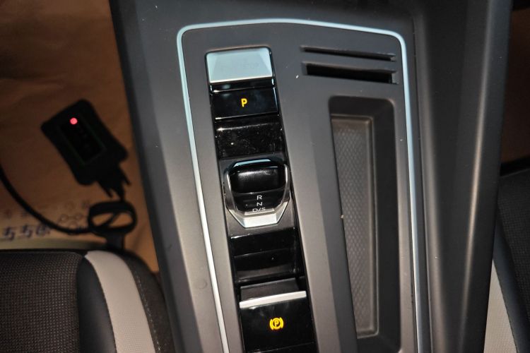 大众 高尔夫 2021款 280TSI DSG Pro中控内饰18