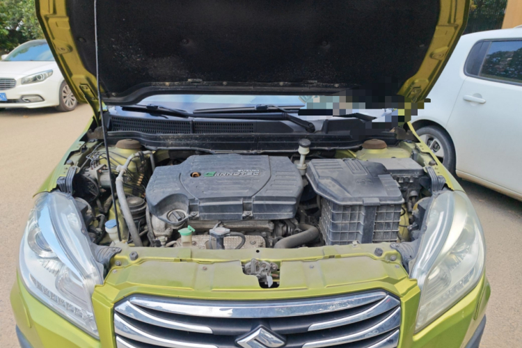 铃木 锋驭 2015款 1.6L CVT两驱精英型局部细节24