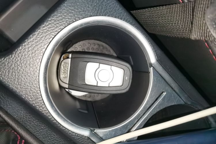 哈弗H6 2017款 蓝标 运动版 1.5T 自动两驱豪华型中控内饰11