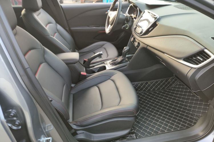 雪佛兰 科鲁泽 2020款 轻混 RS 330T 自动畅快版局部细节41