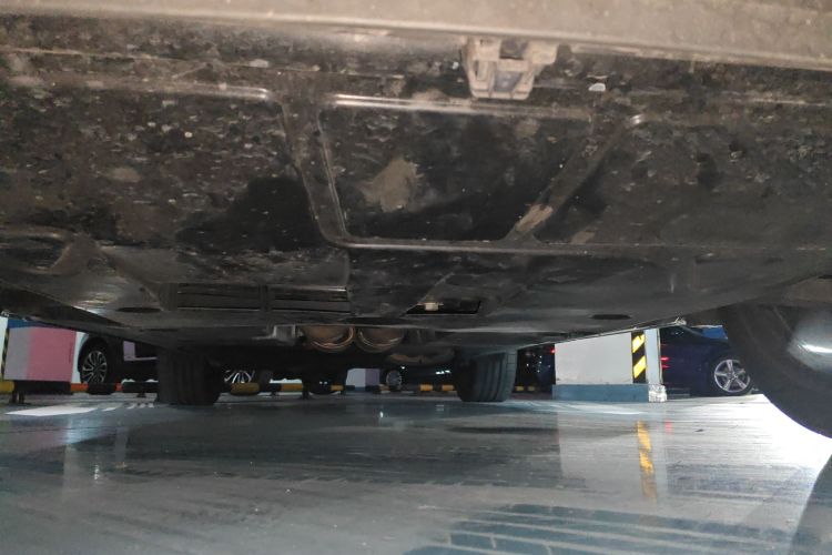 奥迪Q6 2023款 50 TFSI quattro 凌云版 edition one局部细节9008