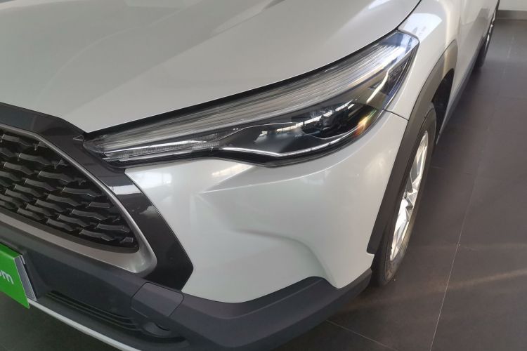 丰田 卡罗拉锐放 2022款 2.0L 豪华版局部细节36