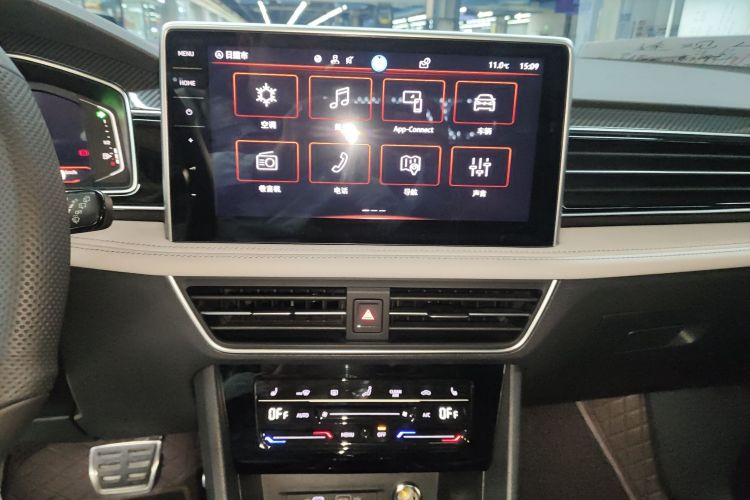 大众 途观L 2023款 改款 330TSI 自动两驱R-Line越享版局部细节16