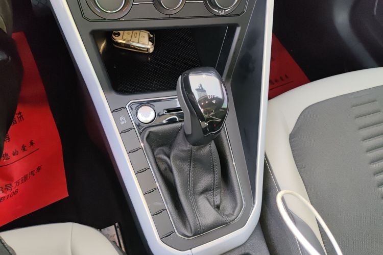 大众 Polo 2023款 改款 Plus 1.5L 自动炫彩科技版中控内饰18