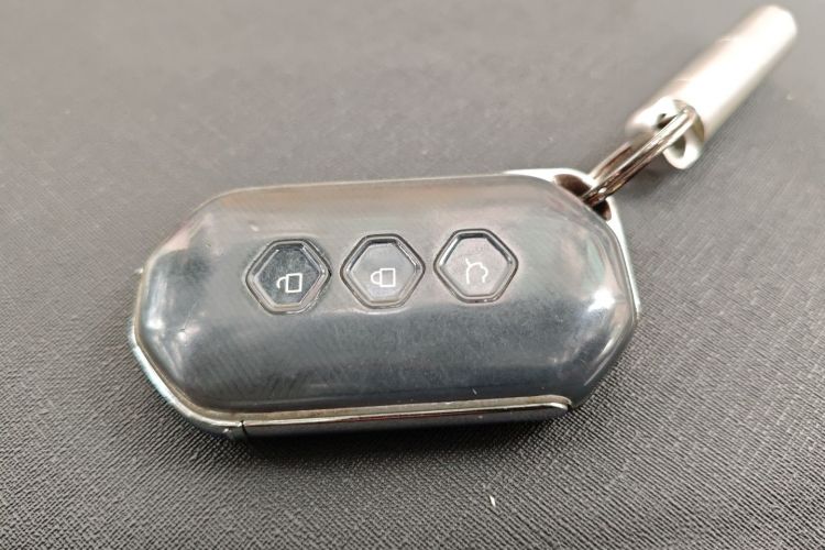 五菱汽车 五菱凯捷 2023款 2.0L DHT奢享型中控内饰7001