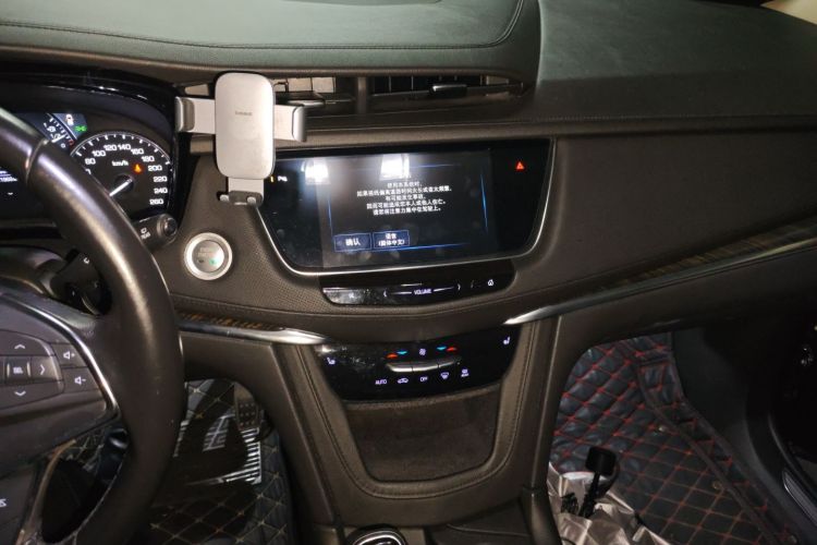 凯迪拉克XT5 2018款 25T 豪华型中控内饰16