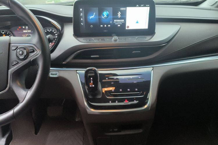 别克GL8 2022款 陆上公务舱 652T 豪华型局部细节16