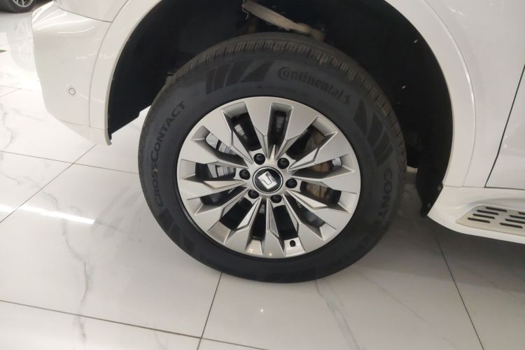 坦克500新能源 2025款 Hi4-Z车身外观35