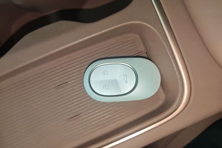 蔚来ES6 2024款 75kWh中控内饰11