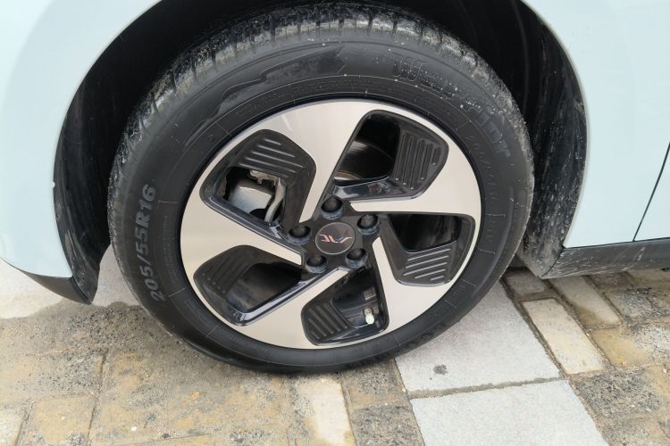 江淮钇为 钇为3 2023款 505km Air车身外观6001