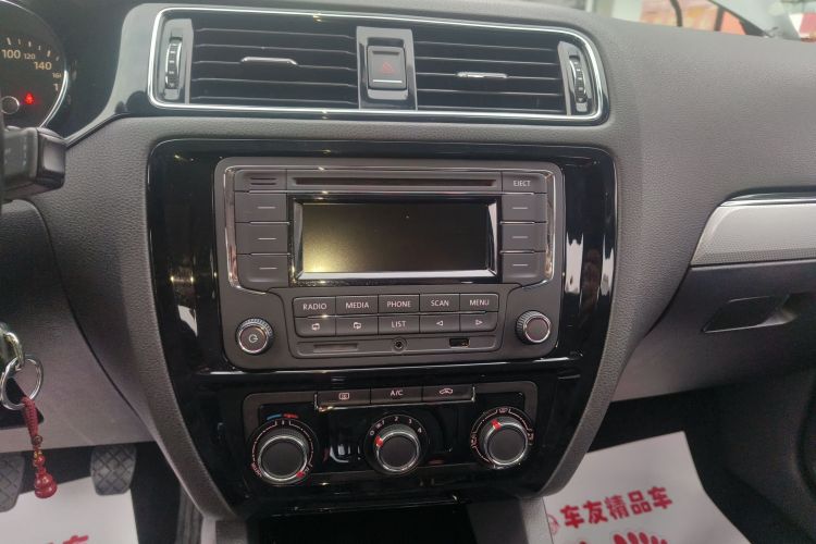 大众 速腾 2015款 1.6L 手动舒适型局部细节16