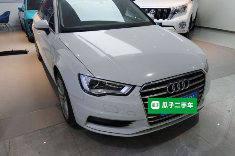 奥迪A3 2015款 Limousine 35 TFSI 百万纪念舒享型车身外观3