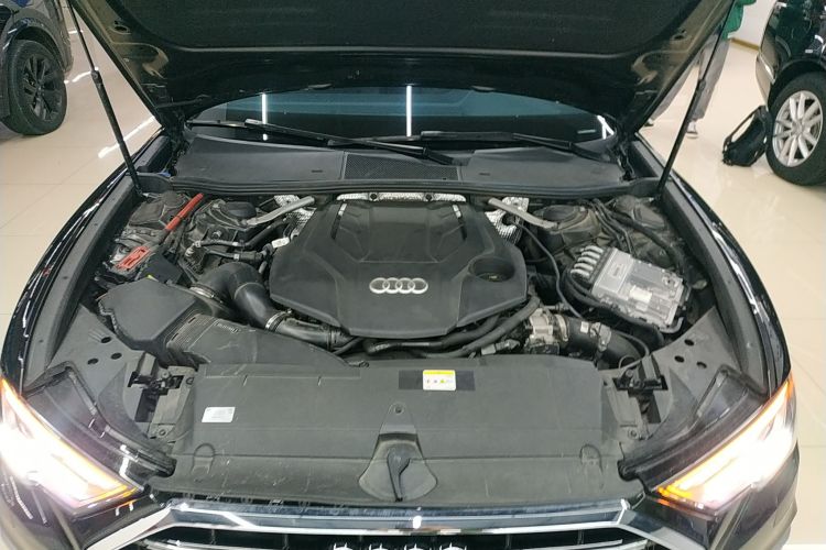 奥迪A6L 2023款 改款 55 TFSI quattro 尊享动感型局部细节24