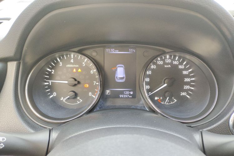 日产 奇骏 2017款 2.0L CVT舒适版 2WD局部细节14