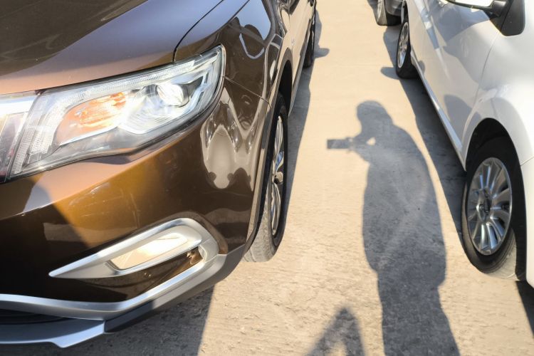 吉利汽车 博越 2016款 1.8TD 自动智慧型局部细节36