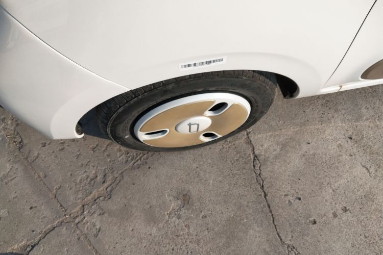 奔腾小马 2026款 222km 萌趣马 Plus车身外观6007