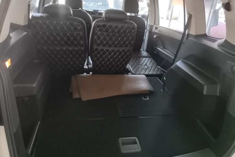 大众 2018款 途安L 280TSI DSG拓界版 7座 国V局部细节23