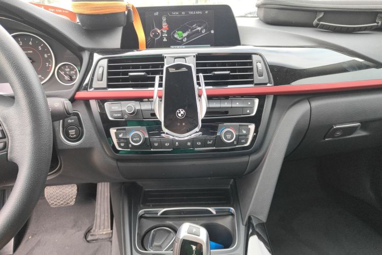 宝马4系 2016款 420i 设计套装型中控内饰16