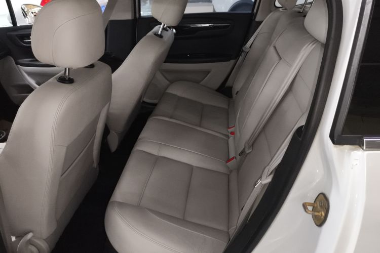 雪铁龙 世嘉 2013款 三厢 1.6L 自动品享型中控内饰7004
