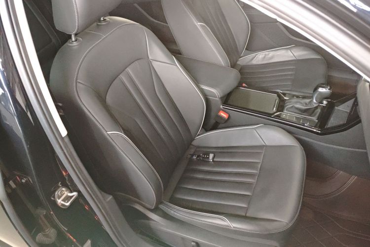 大众 帕萨特 2023款 330TSI 星空精英版局部细节41