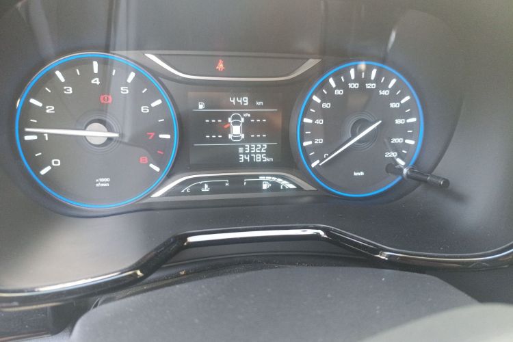 广汽传祺 传祺GS4 2018款 235T 手动两驱豪华百万纪念版中控内饰15