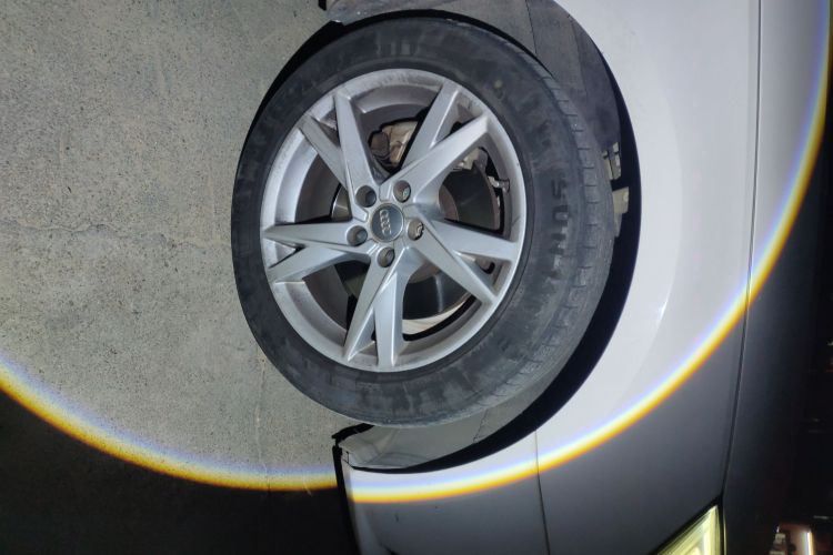 奥迪A4L 2018款 30周年年型 40 TFSI 进取型车身外观6007