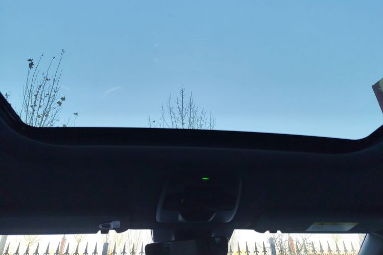 蔚来ES6 2019款 420KM 运动版中控内饰22