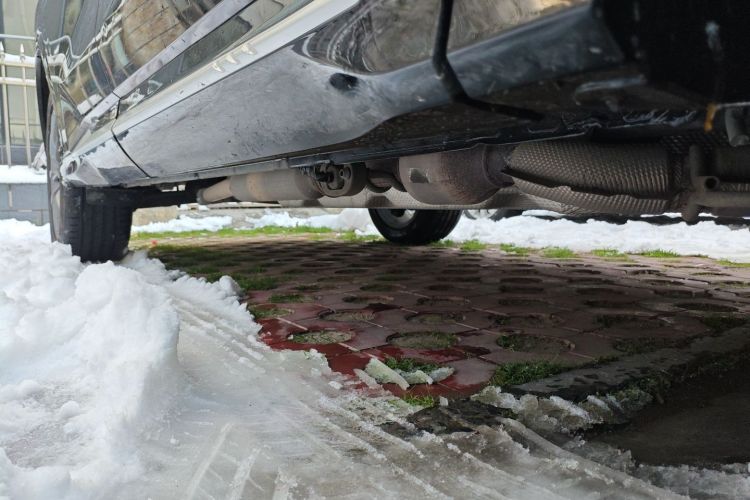 蓝电E5 2023款 1.5L DE-i 100KM畅享型 7座局部细节9001