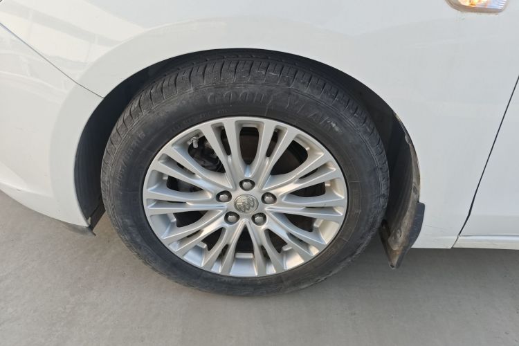 别克 英朗 2015款 15N 手动精英型车身外观6002