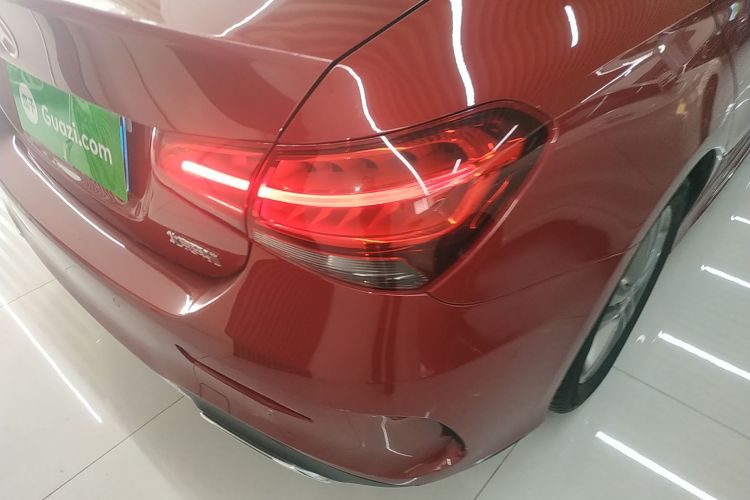 奔驰A级 2020款 改款二 A 180 L 运动轿车车身外观6006