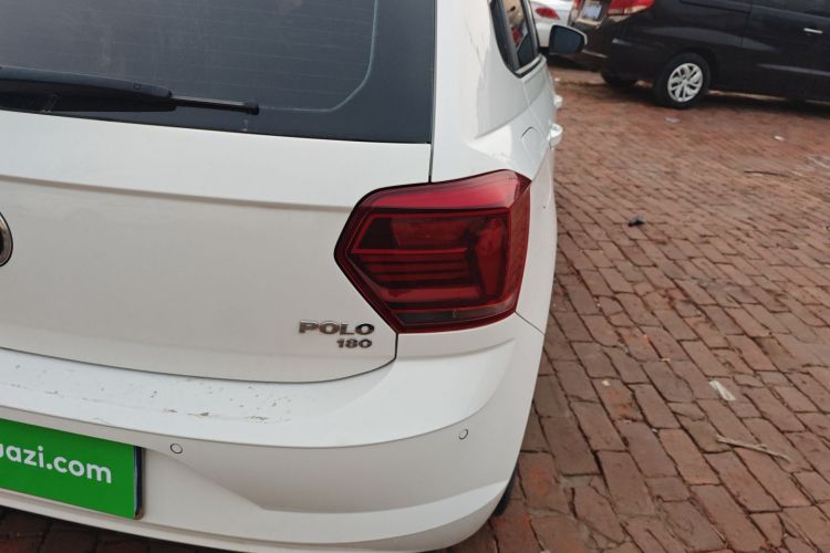 大众 Polo 2019款 Plus 1.5L 自动炫彩科技版车身外观9