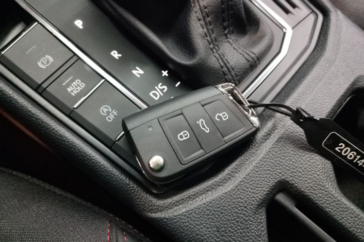 大众 朗逸 2023款 300TSI DSG星空满逸版中控内饰11