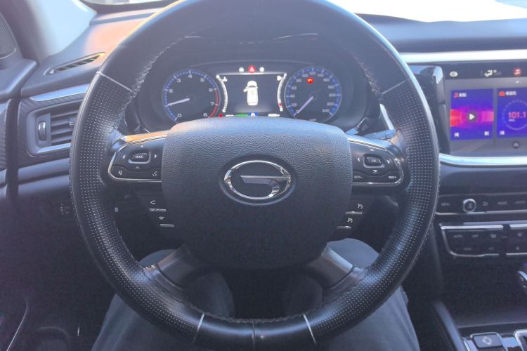 广汽传祺 传祺GS7 2017款 280T 两驱豪华型中控内饰13