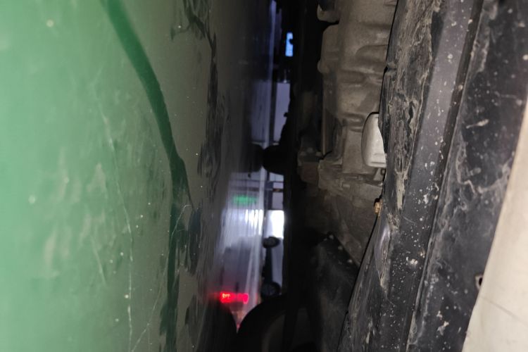 福特 福克斯 2013款 两厢经典 1.8L 自动基本型局部细节9008