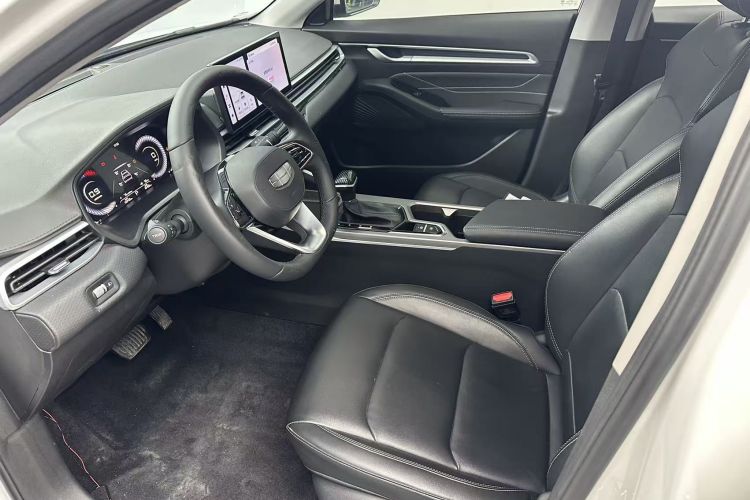 吉利汽车 帝豪 2025款 第4代 1.5L CVT尊贵型局部细节19