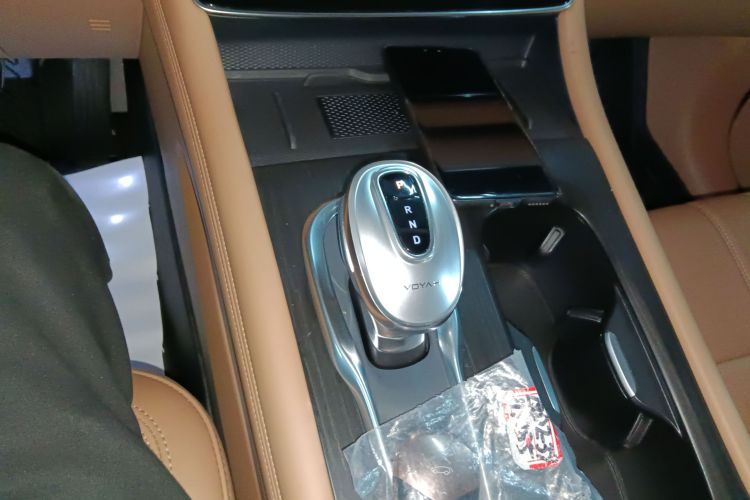 岚图汽车 岚图梦想家 2022款 低碳版 家中控内饰18