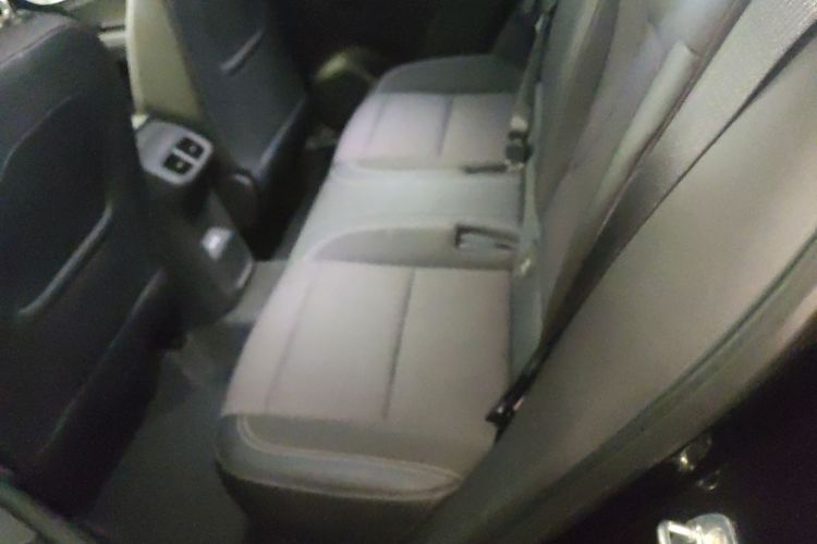 别克 2022款 改款 昂科威S 552T 两驱精英型中控内饰21