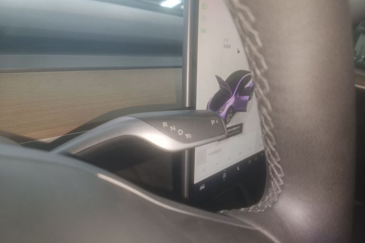 特斯拉 Model Y 2022款 长续航全轮驱动版局部细节18