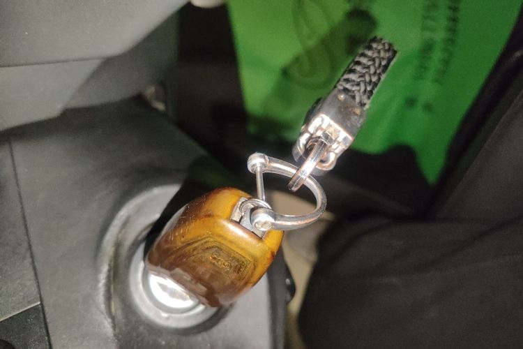 福特 翼虎 2013款 1.6L GTDi 两驱风尚型中控内饰11